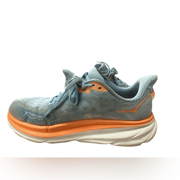 Hoka Clifton 9, size 8.5 D-wide, Airy blue - Picture 11 of 12